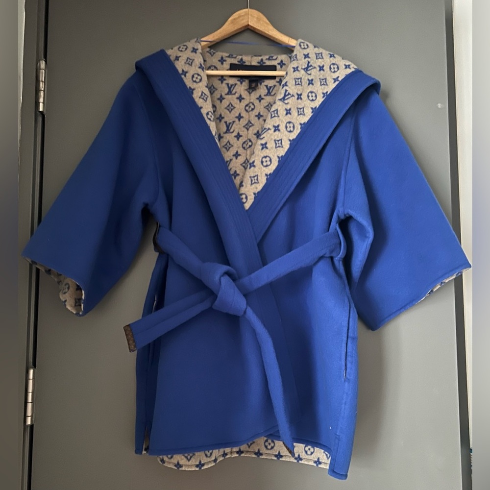 Louis Vuitton Reversible Hooded Robe Jacket in Royal Blue & Cream